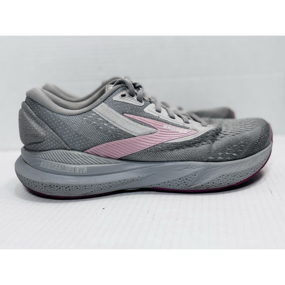 Brooks Adrenaline GTS 24 Running‎ Shoes Gray Pink Womens Size 9 Wide Stability